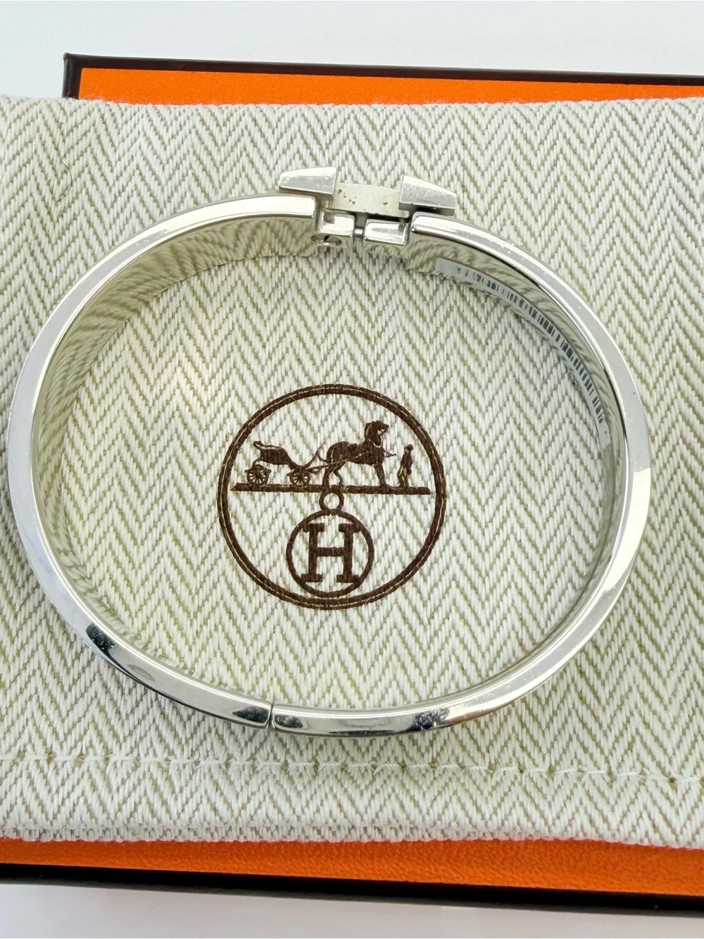 Hermès Clic H Enamel Bracelet Bangle ST 0292 Made in France